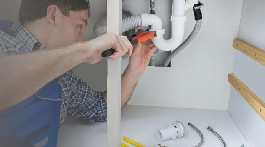 Professional same day plumber in Lakeland, MI